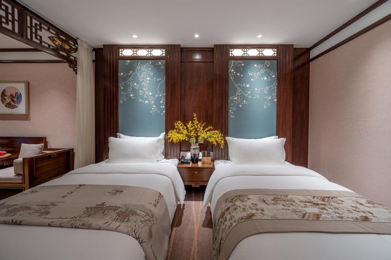 Doof Resort Hotel Lijiang  Exterior photo